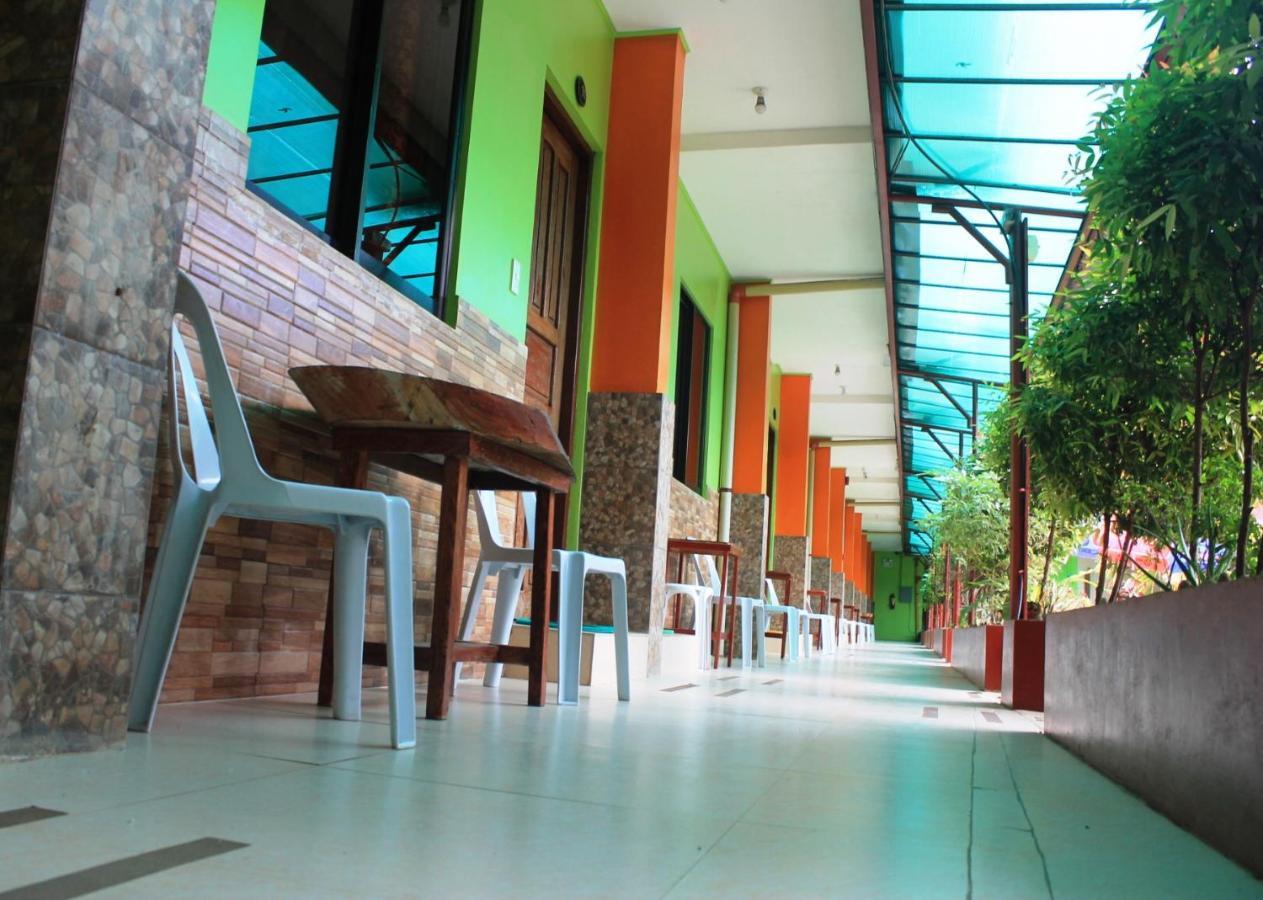 Green Park Tourist Inn Puerto Princesa Exteriér fotografie